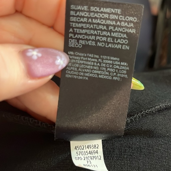 Chico’s Chiffon Trim Jacket Scroll Print Bracelet Sleeves Chicos Size 2 Large - Picture 9 of 9